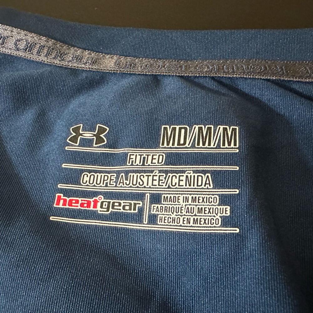 Under Armour Heat Gear Fitted Long Sleeve Athletic Tee - Picture 4 of 6